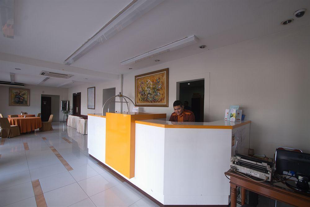 Sofyan Hotel Soepomo Cakarta Dış mekan fotoğraf
