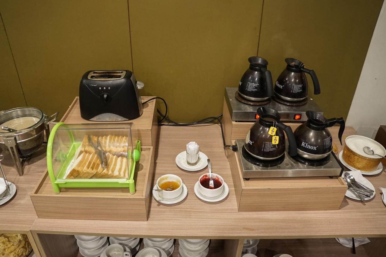 Sofyan Hotel Soepomo Cakarta Dış mekan fotoğraf