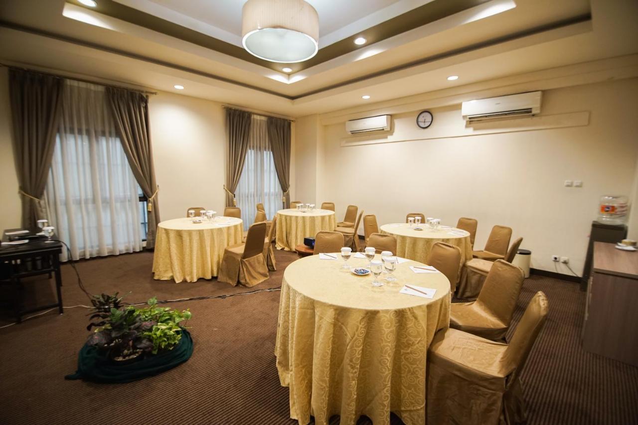 Sofyan Hotel Soepomo Cakarta Dış mekan fotoğraf