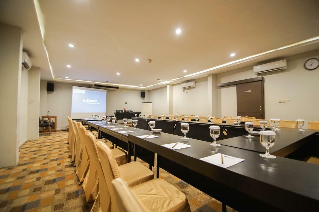 Sofyan Hotel Soepomo Cakarta Dış mekan fotoğraf