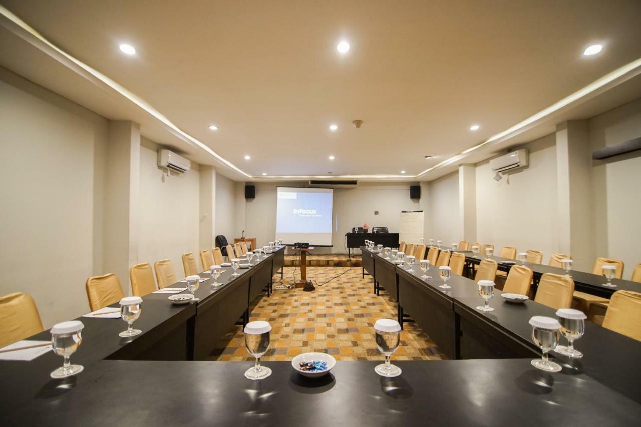 Sofyan Hotel Soepomo Cakarta Dış mekan fotoğraf