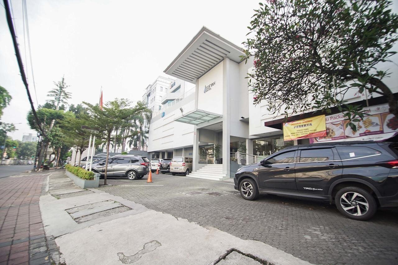 Sofyan Hotel Soepomo Cakarta Dış mekan fotoğraf